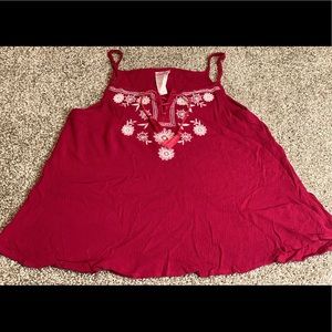 Red detailed tank top